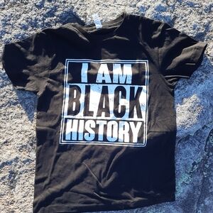 NEW!"I AM BLACK HISTORY" - t-shirt❤️